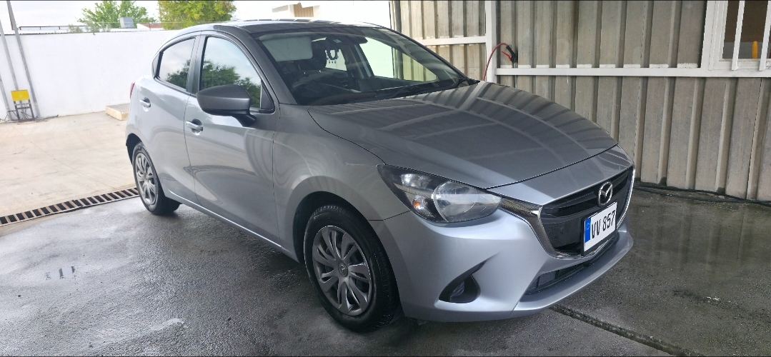 Mazda Demio 2020 fotoğraf 2