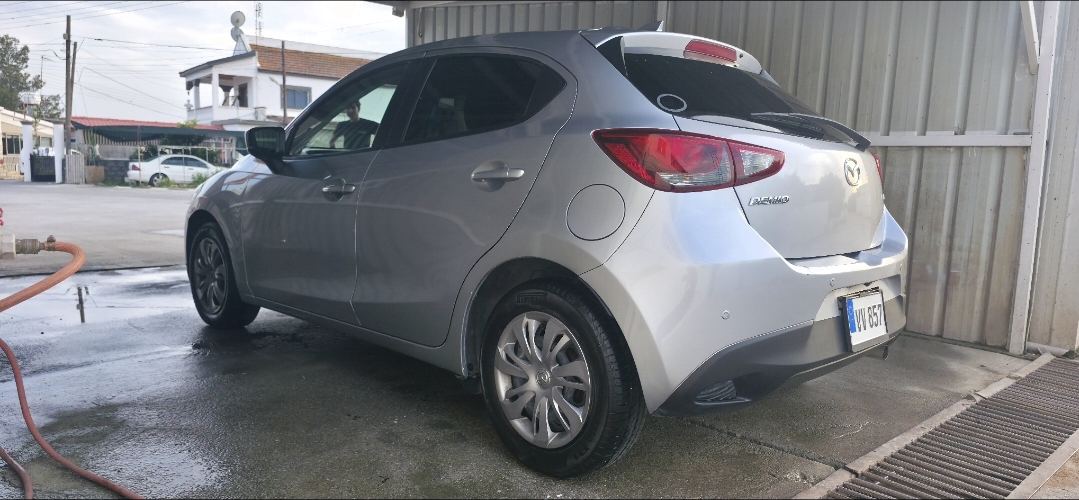 Mazda Demio 2020 fotoğraf 9